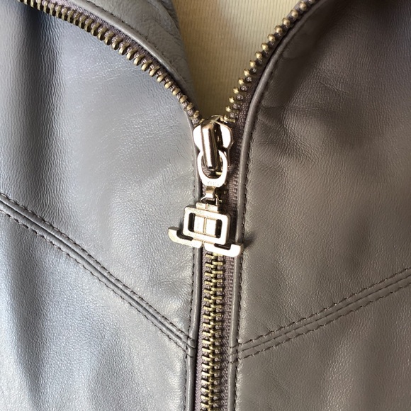 🌸JENNIFER LOPEZ🌸LEATHER  JLO JACKET LILAC IN COLOR XCLT CONDITION - Picture 2 of 11